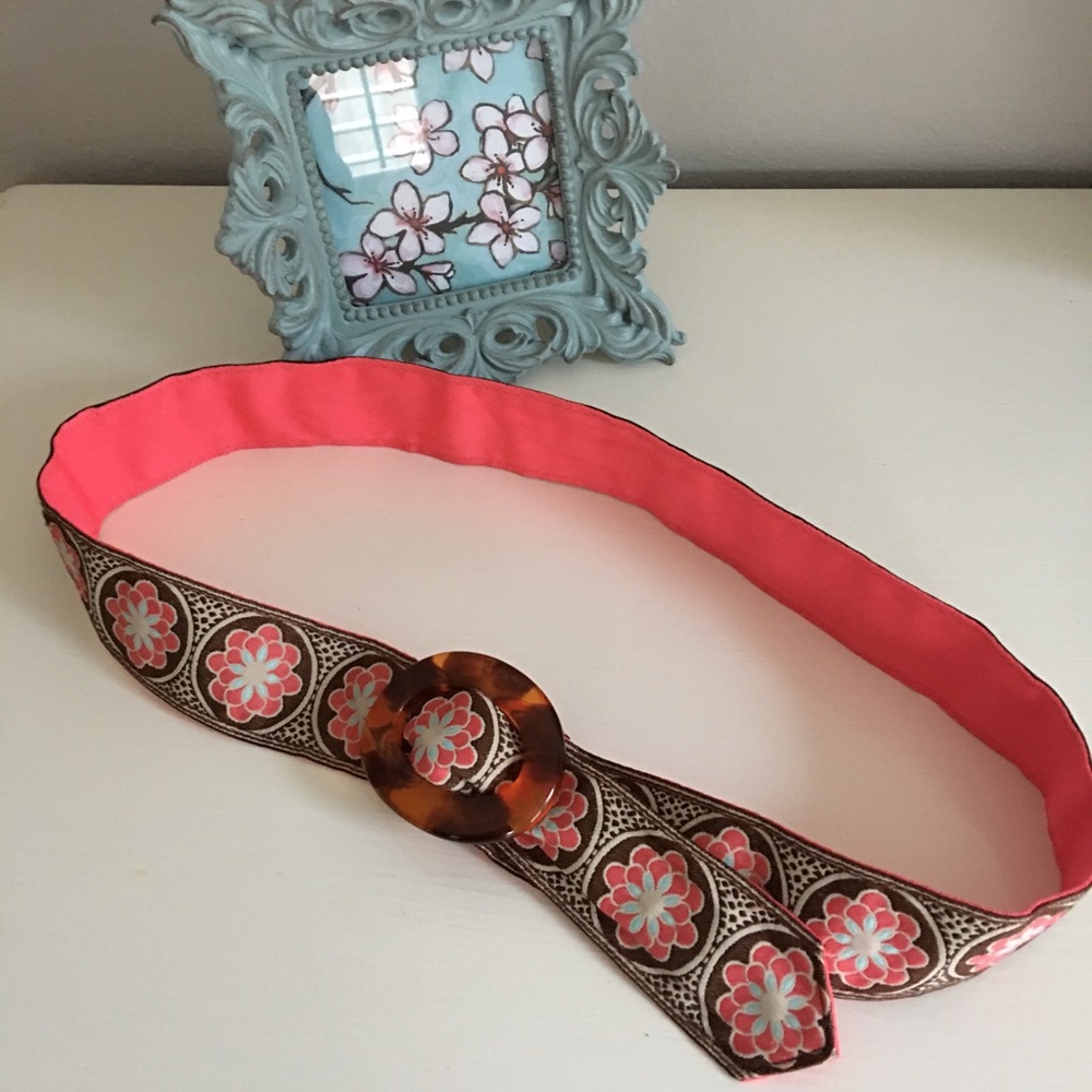 Belt - Picture 2 of 3